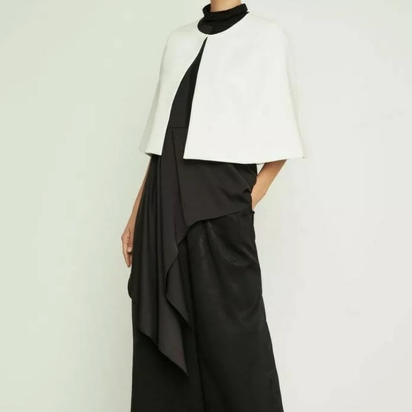 NWT BCBGMAXAZRIA CREPE CROP CAPELET CAPE JACKET - Picture 4 of 5